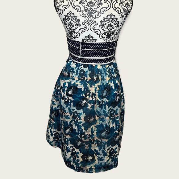 Kimchi Blue Strapless Mixed Print Dress size 2 - Picture 2 of 9